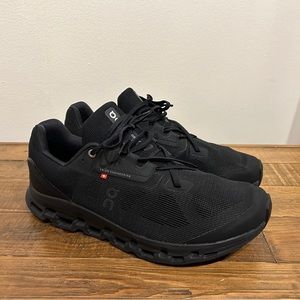 On Cloudstratus 2 Black Running Shoe